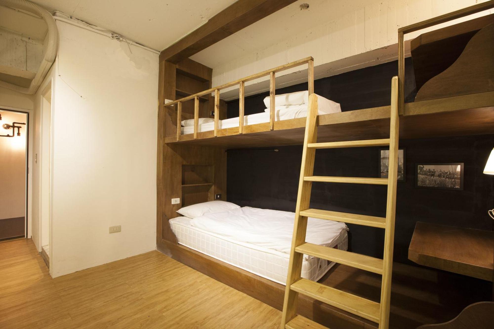 Mr. Lobster'S Secret Den Design Hostel Тайпей Стая снимка